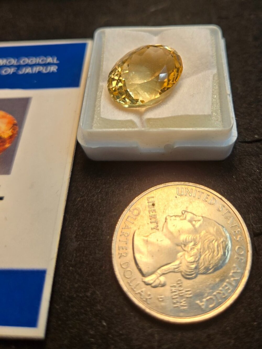13.50 ct Natural Golden Yellow Citrine Oval cut & ID card
